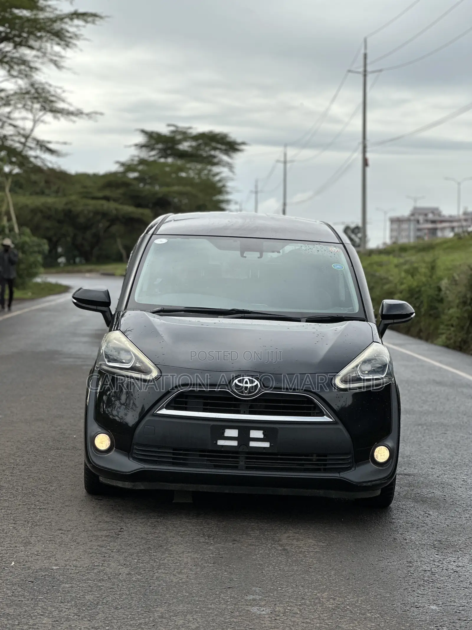 Toyota Sienta 2018 Black