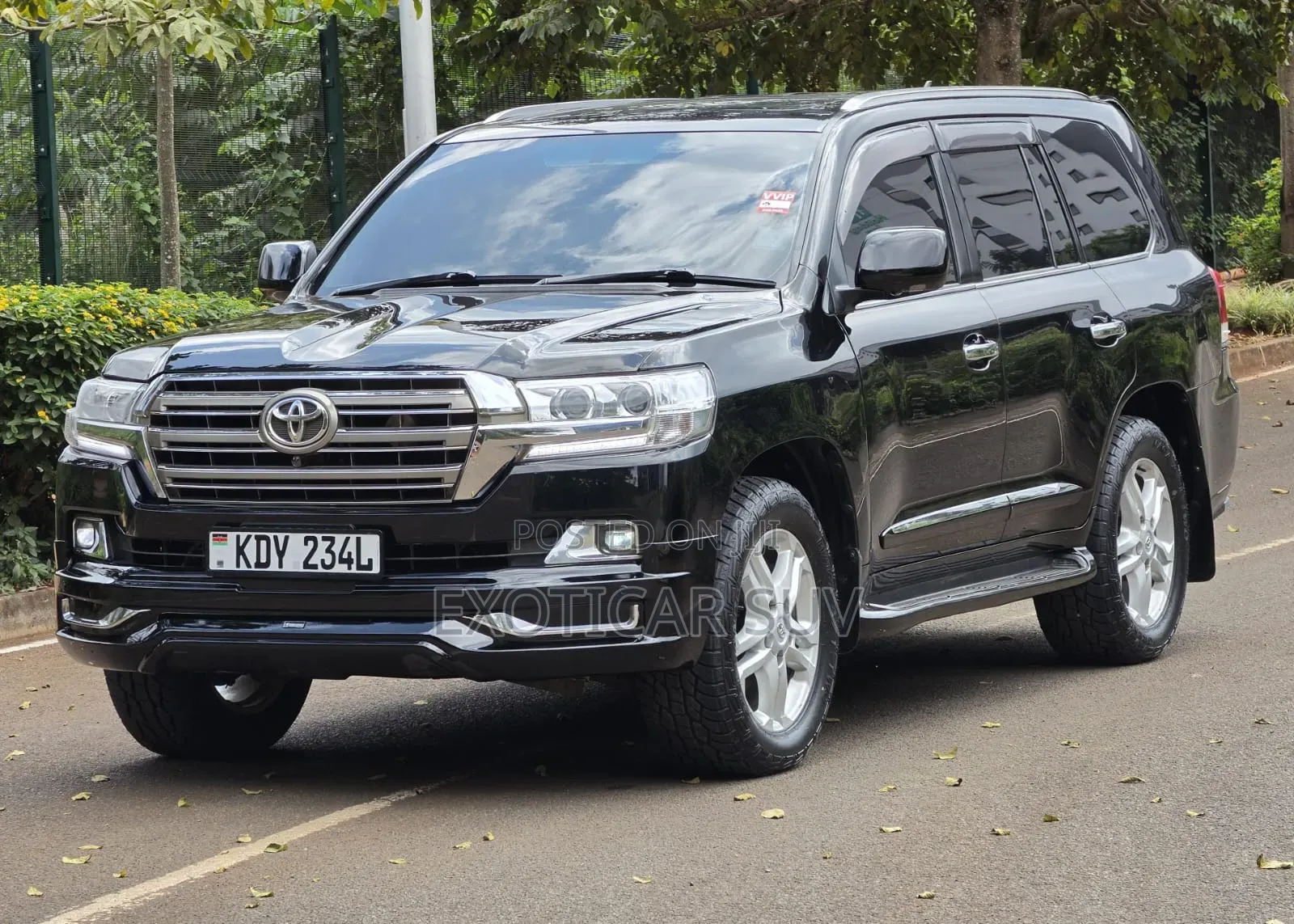 Toyota Land Cruiser 2011 Black
