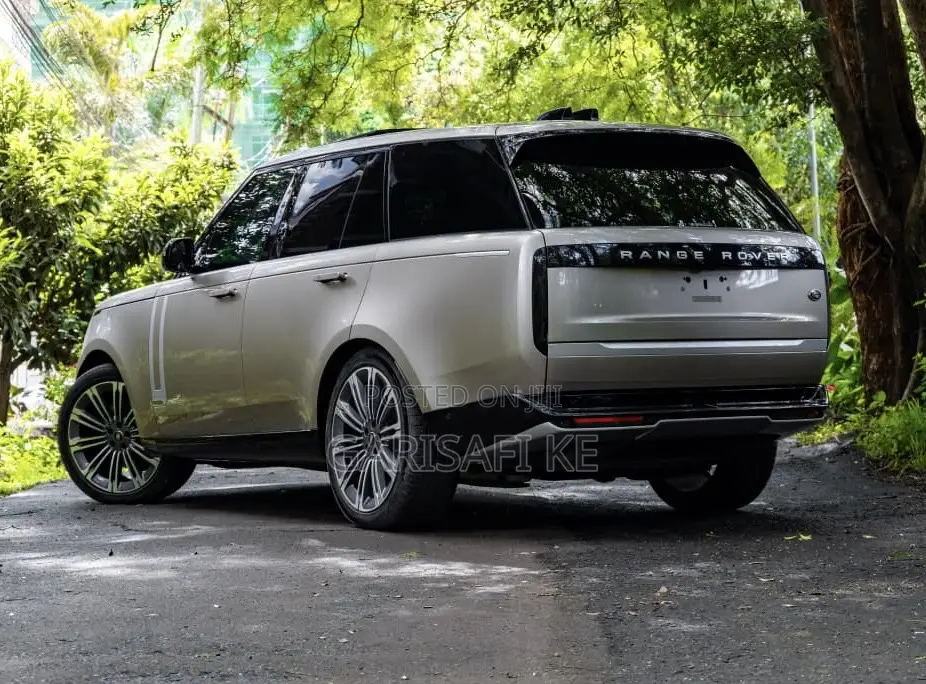 Land Rover Range Rover Vogue 2021 Gold
