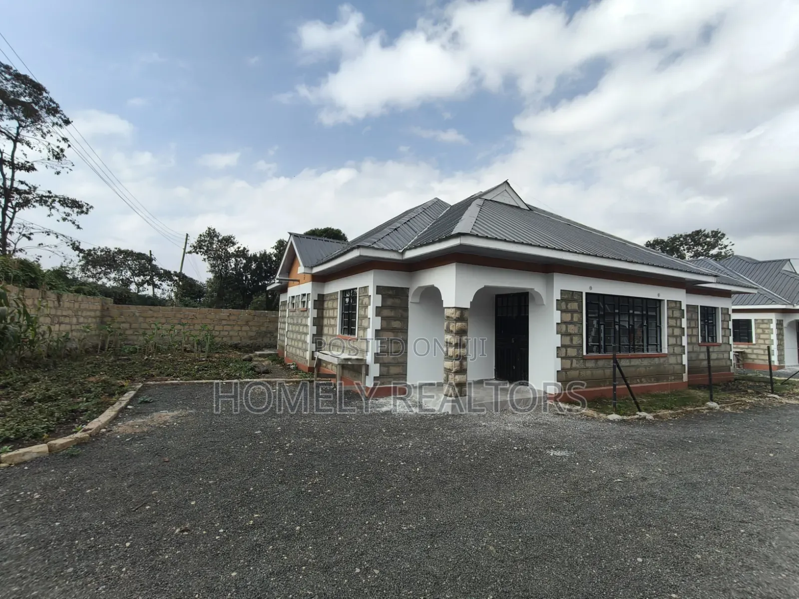 4bdrm Bungalow in Kiserian Near for sale