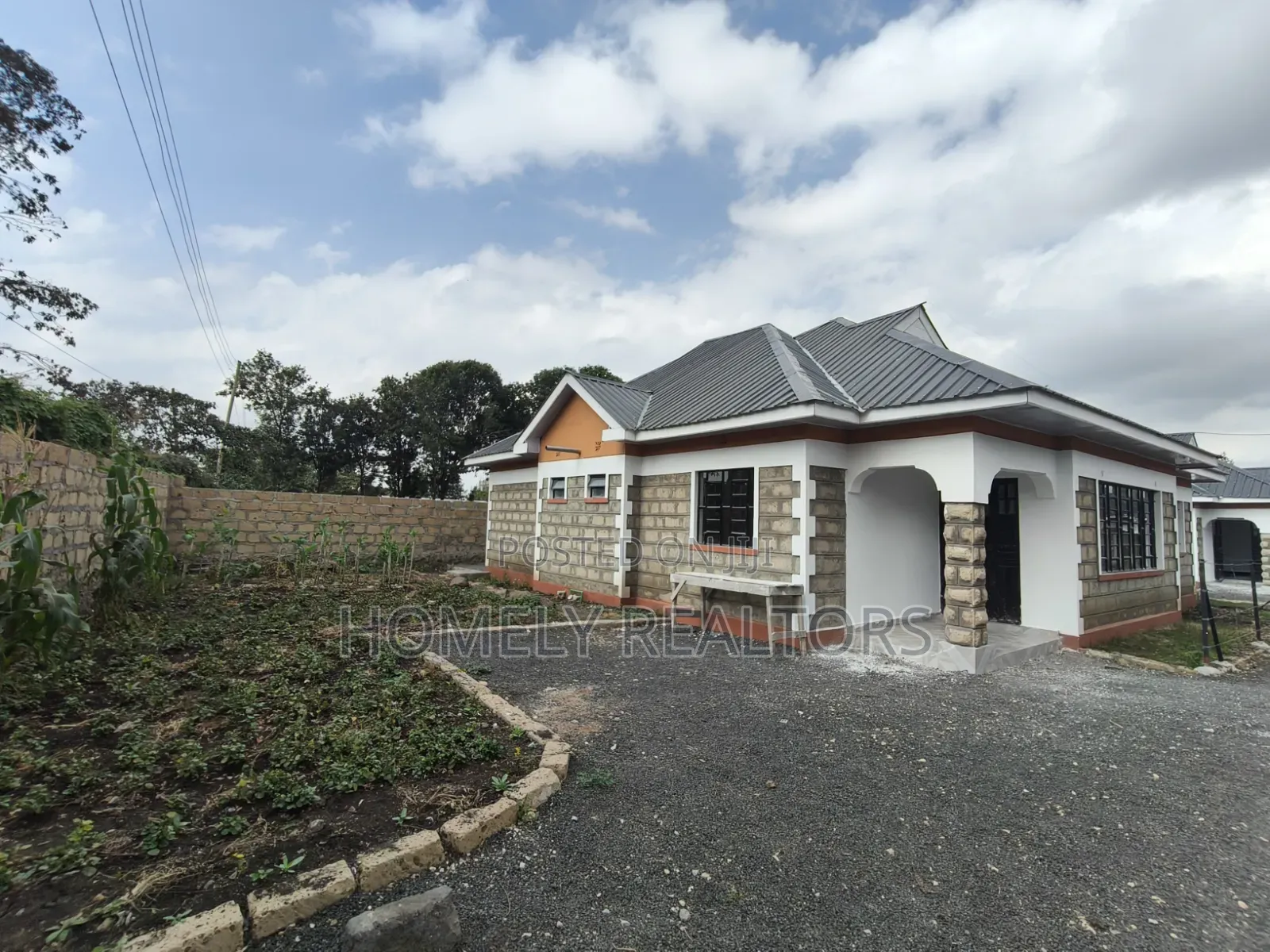 4bdrm Bungalow in Kiserian Near for sale