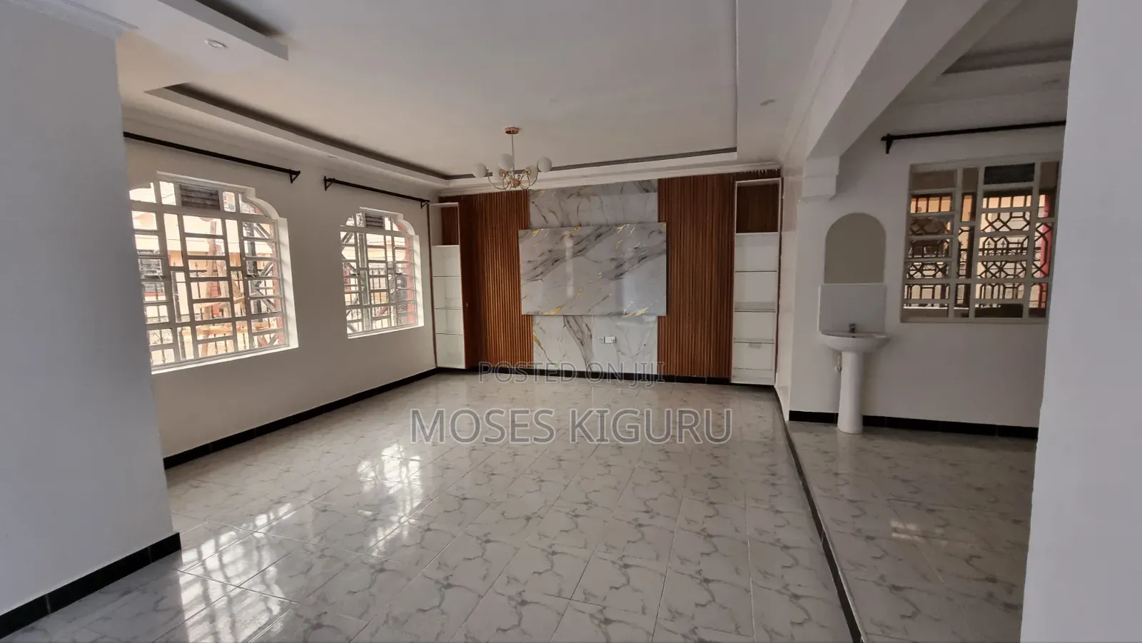 3bdrm Bungalow in Kimunyu, Kenyatta Road / Theta  for rent