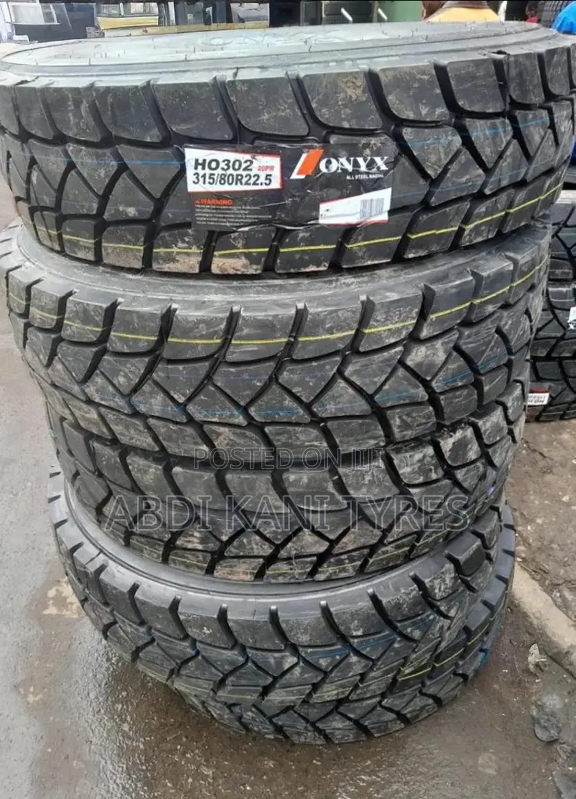 315/80r22.5 Onyx Tires