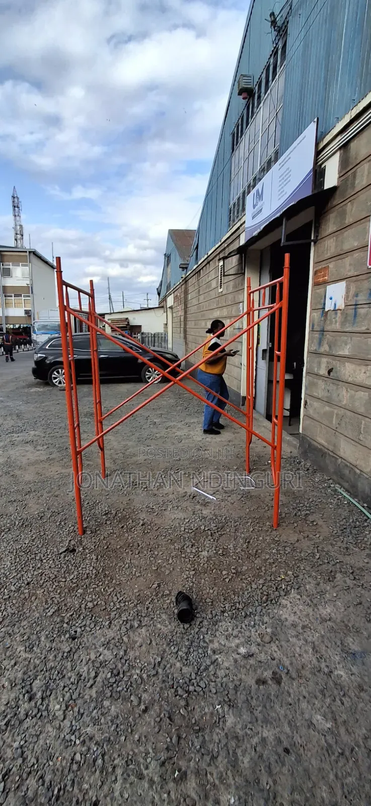 Scaffolding Ladders – Construction Safety Climbing System