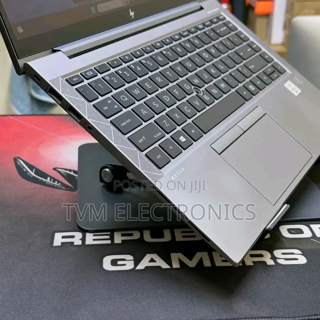 Laptop HP ZBook 14 32GB Intel Core i7 SSD 512GB