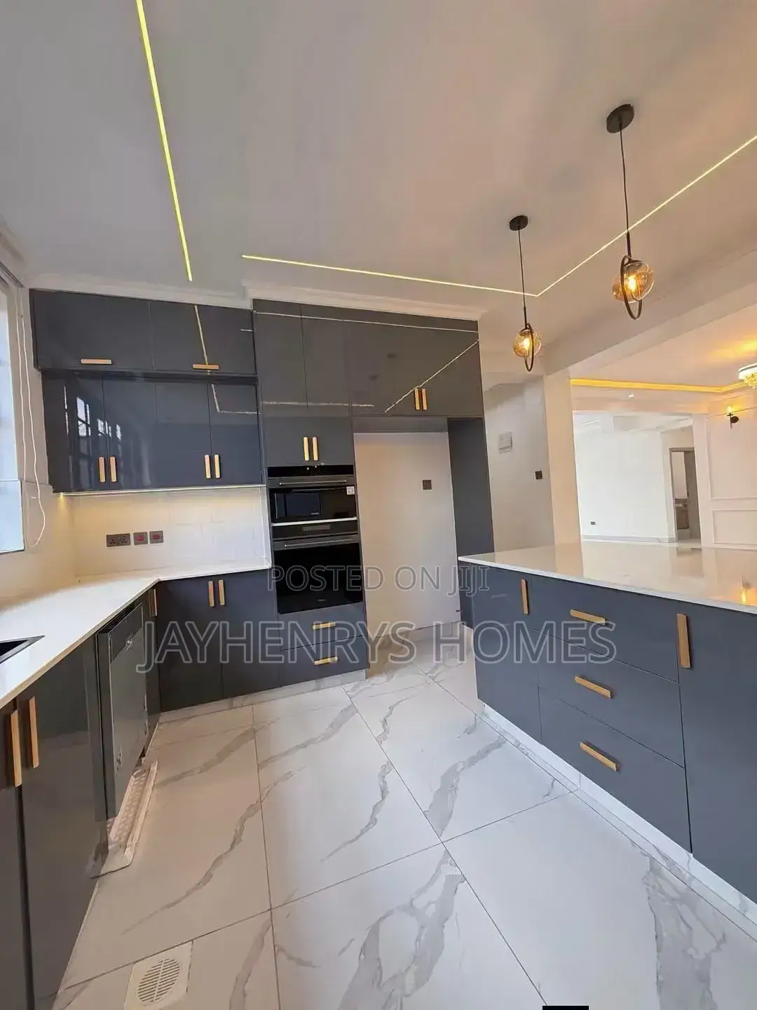 5bdrm House in Kimbo for sale