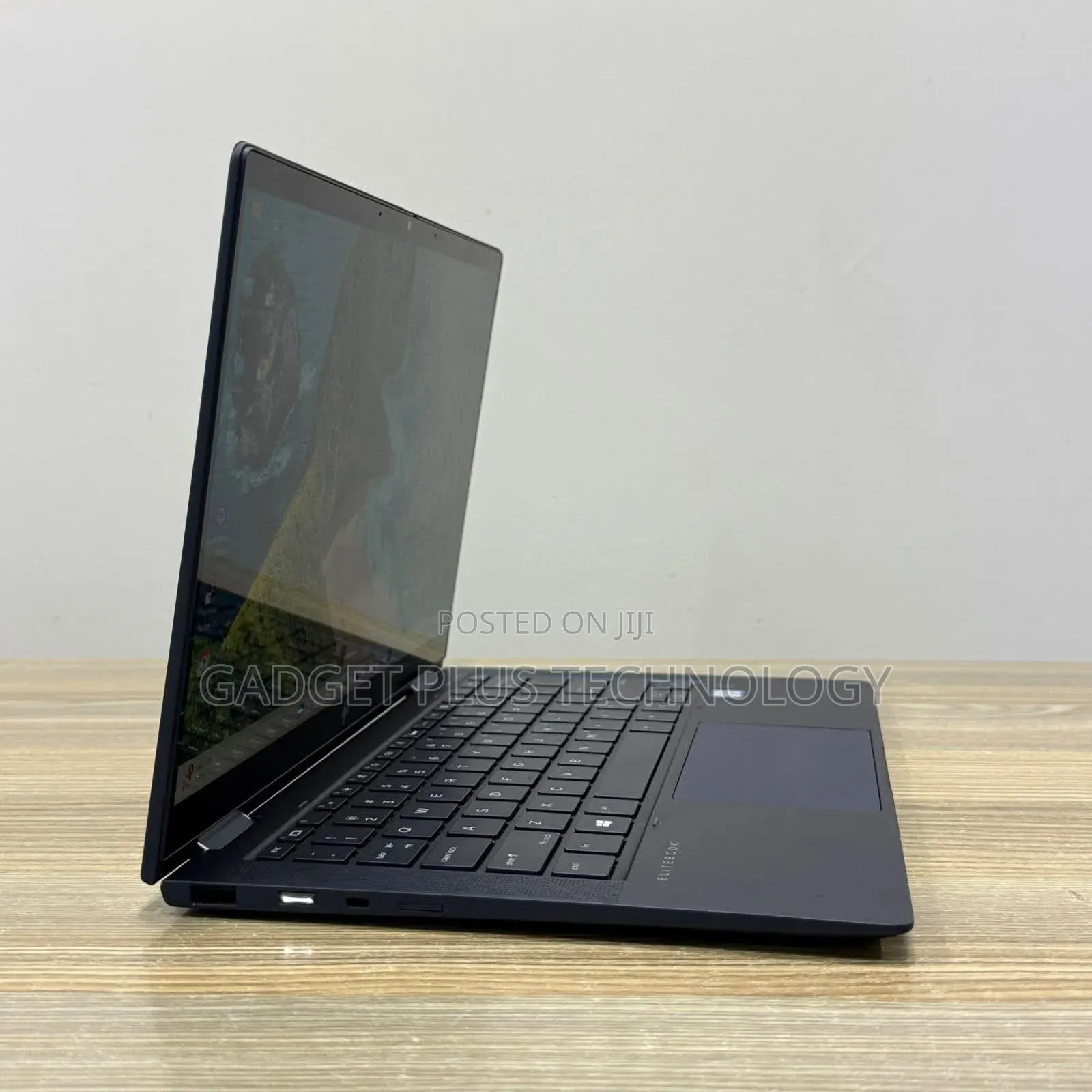 Laptop HP Elite Dragonfly x360 11th Gen 32GB Intel Core i7 SSD 512GB