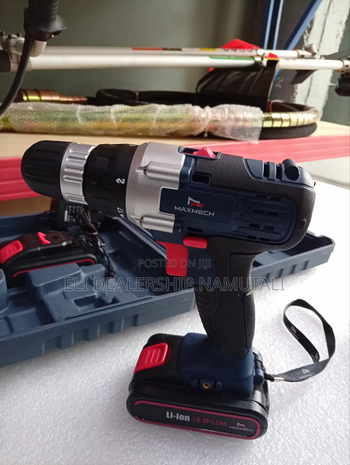 Maxmech 20v Lithium Cordless Drill Kit/ 2-Speed Power Drill