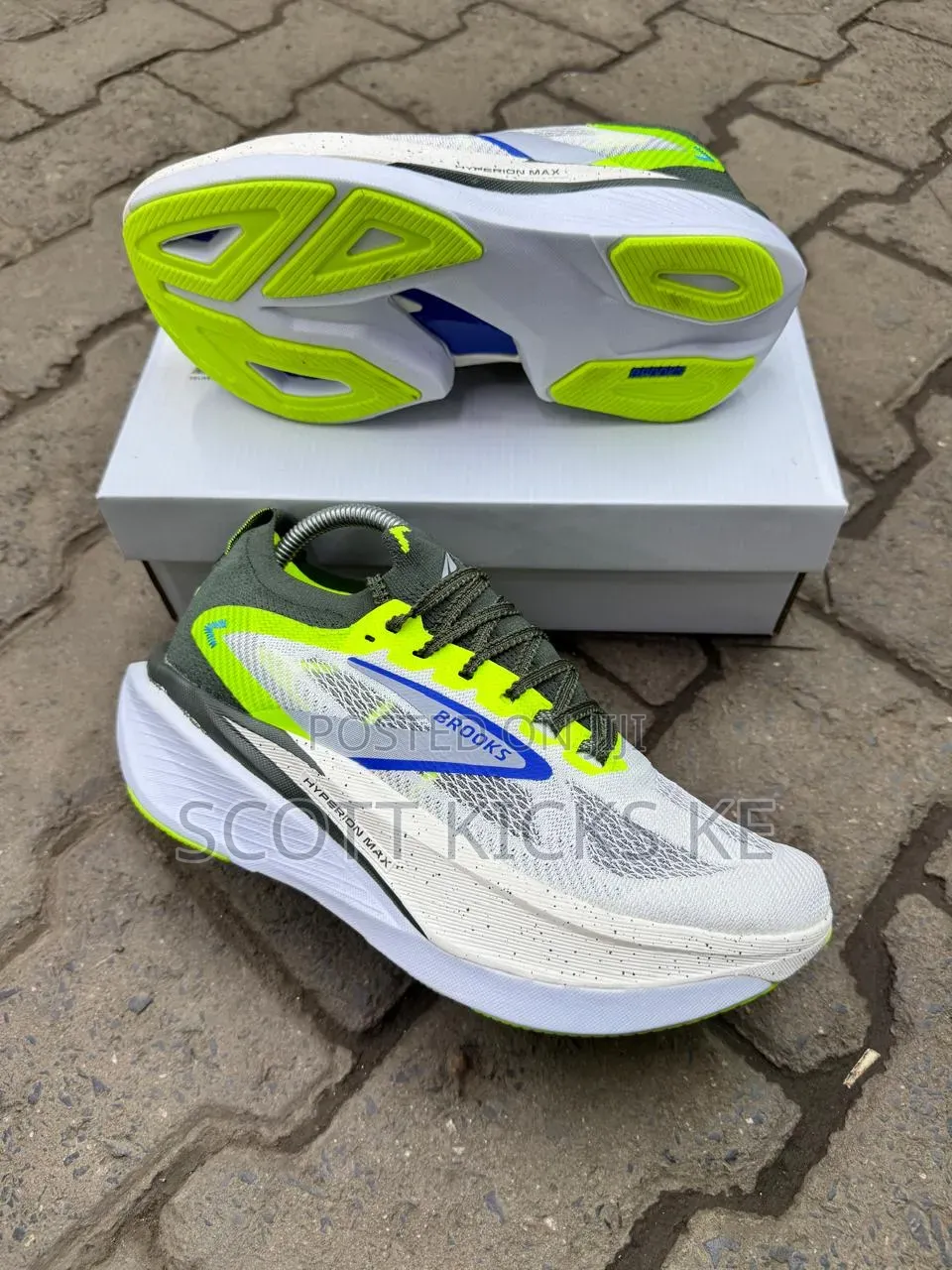 Brooks Hyperion Max 3 Trainers/Running Shoes