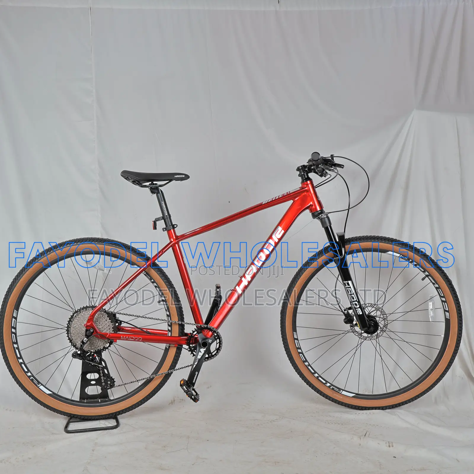 Hador 29" Bicycle With Lightweight Frame