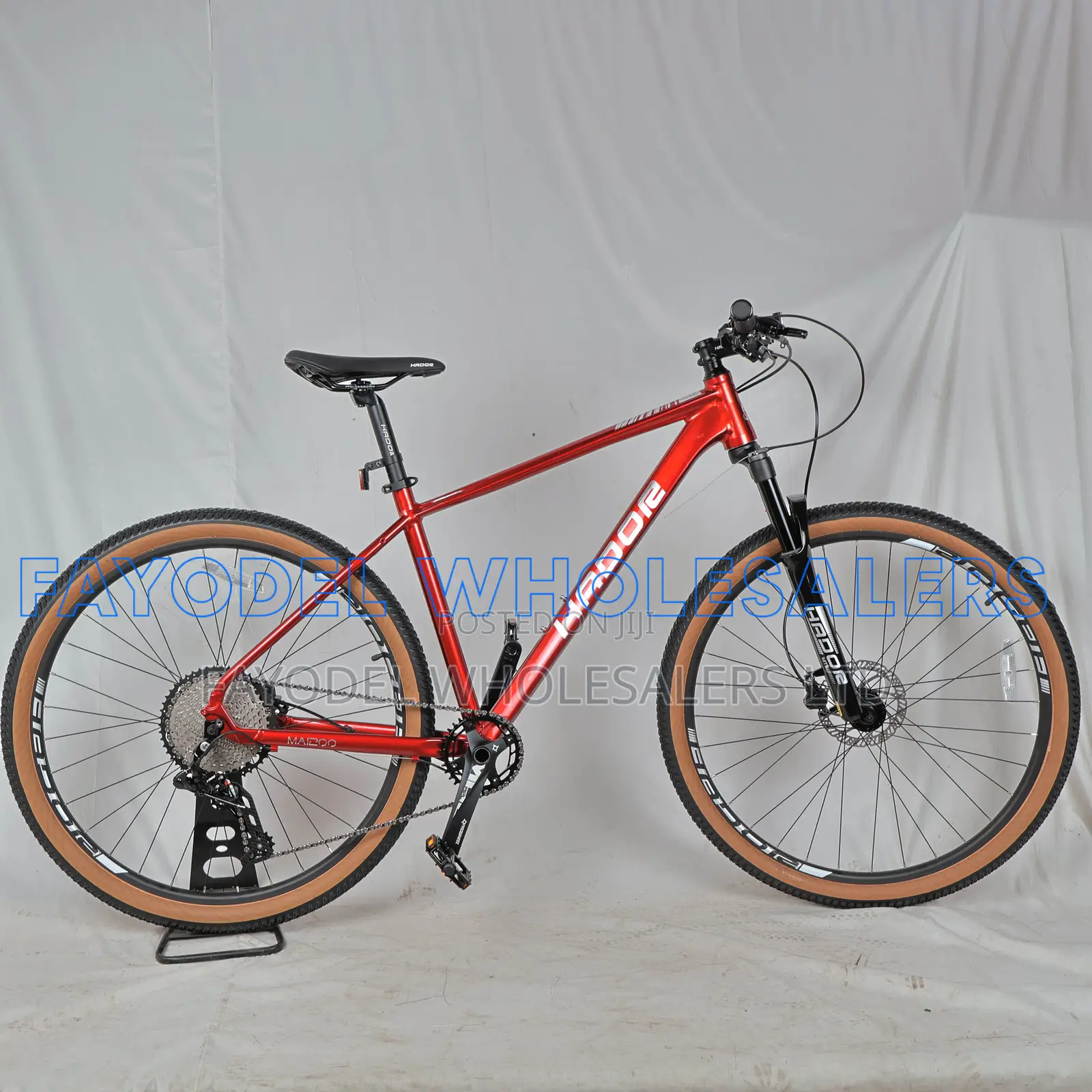 Hador 29" Bicycle With Lightweight Frame