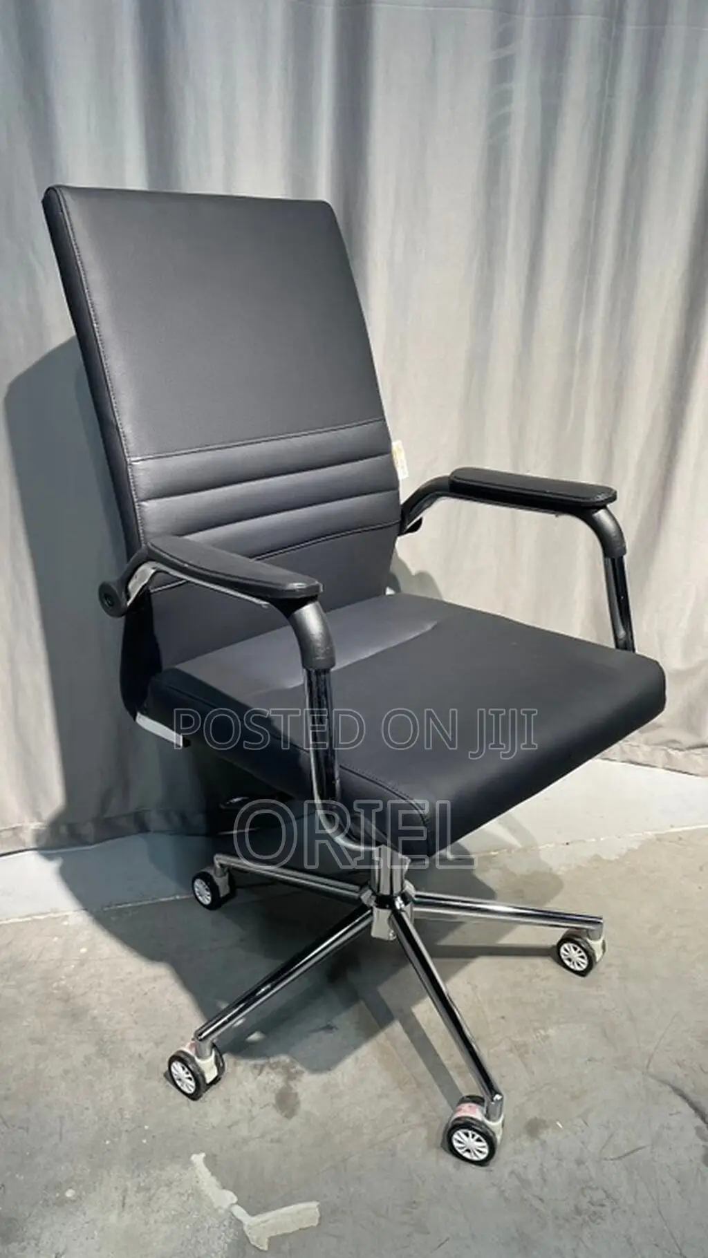 Office Chair : Office Visitor Leather Padded Chair