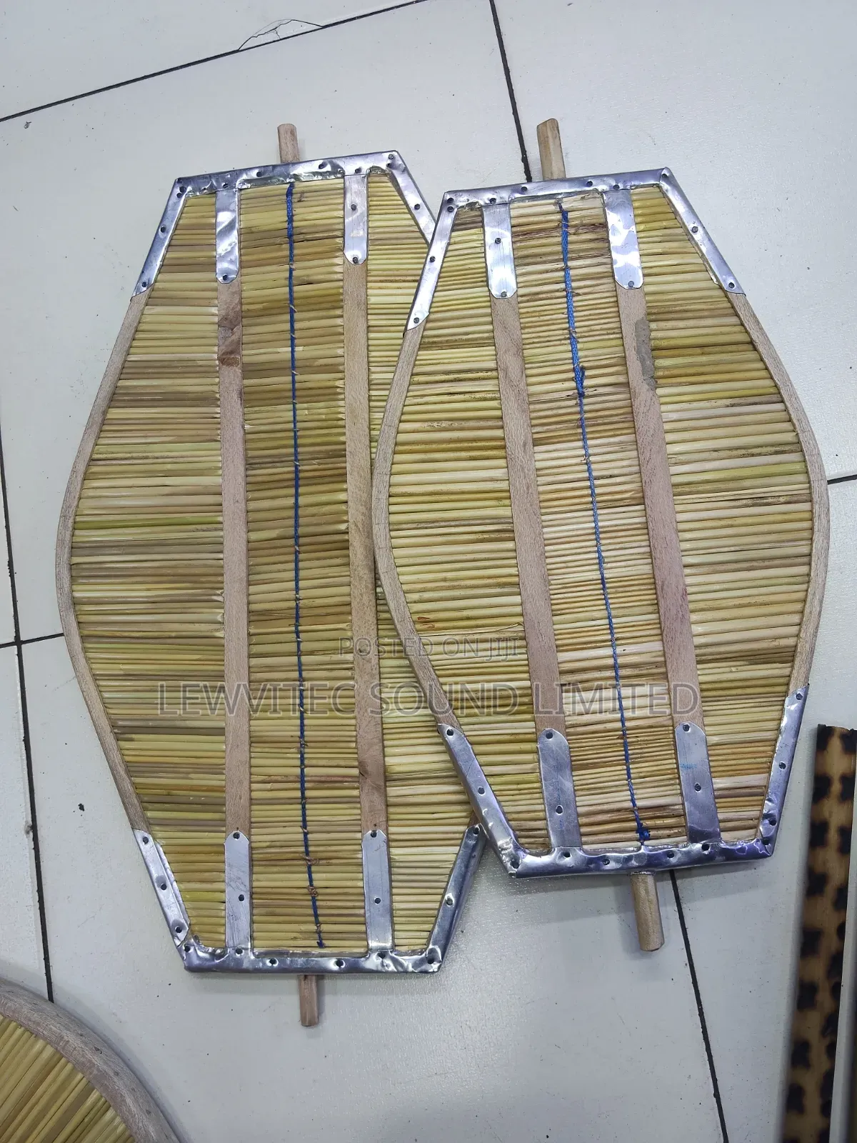 Oval Kayamba