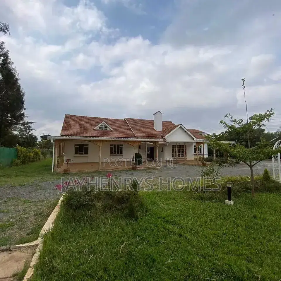 5bdrm House in Roysambu for rent