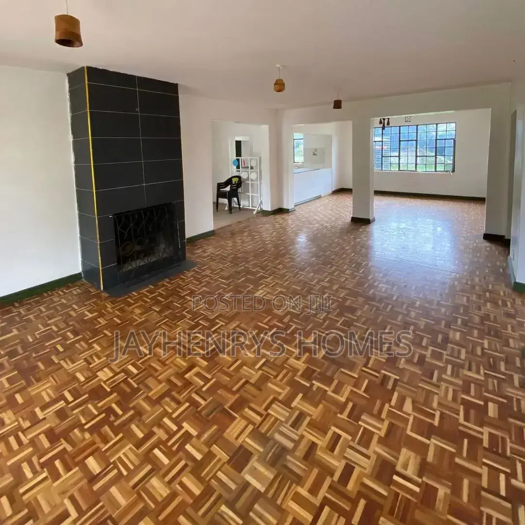 5bdrm House in Roysambu for rent