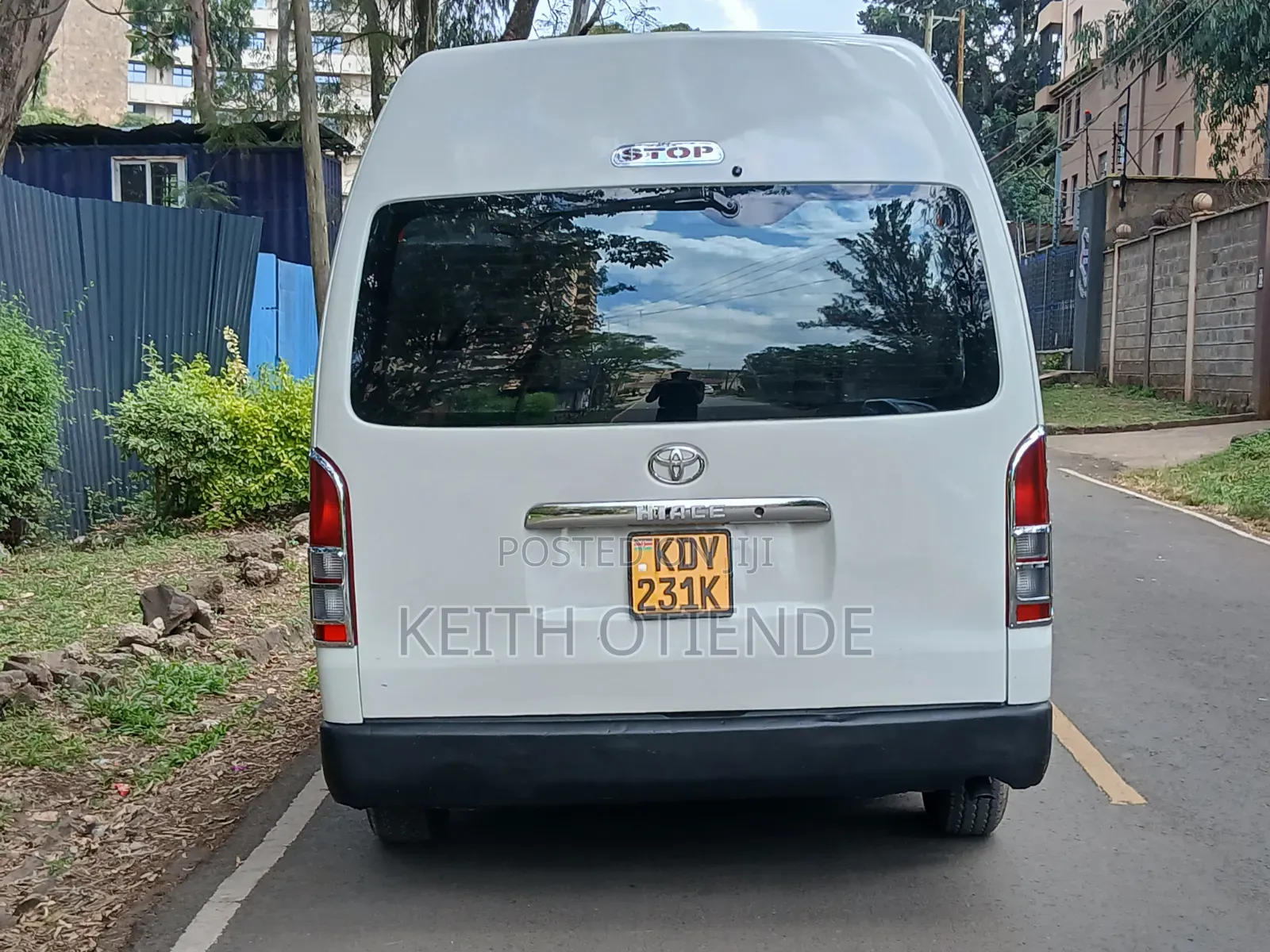 Toyota HiAce 2019 White