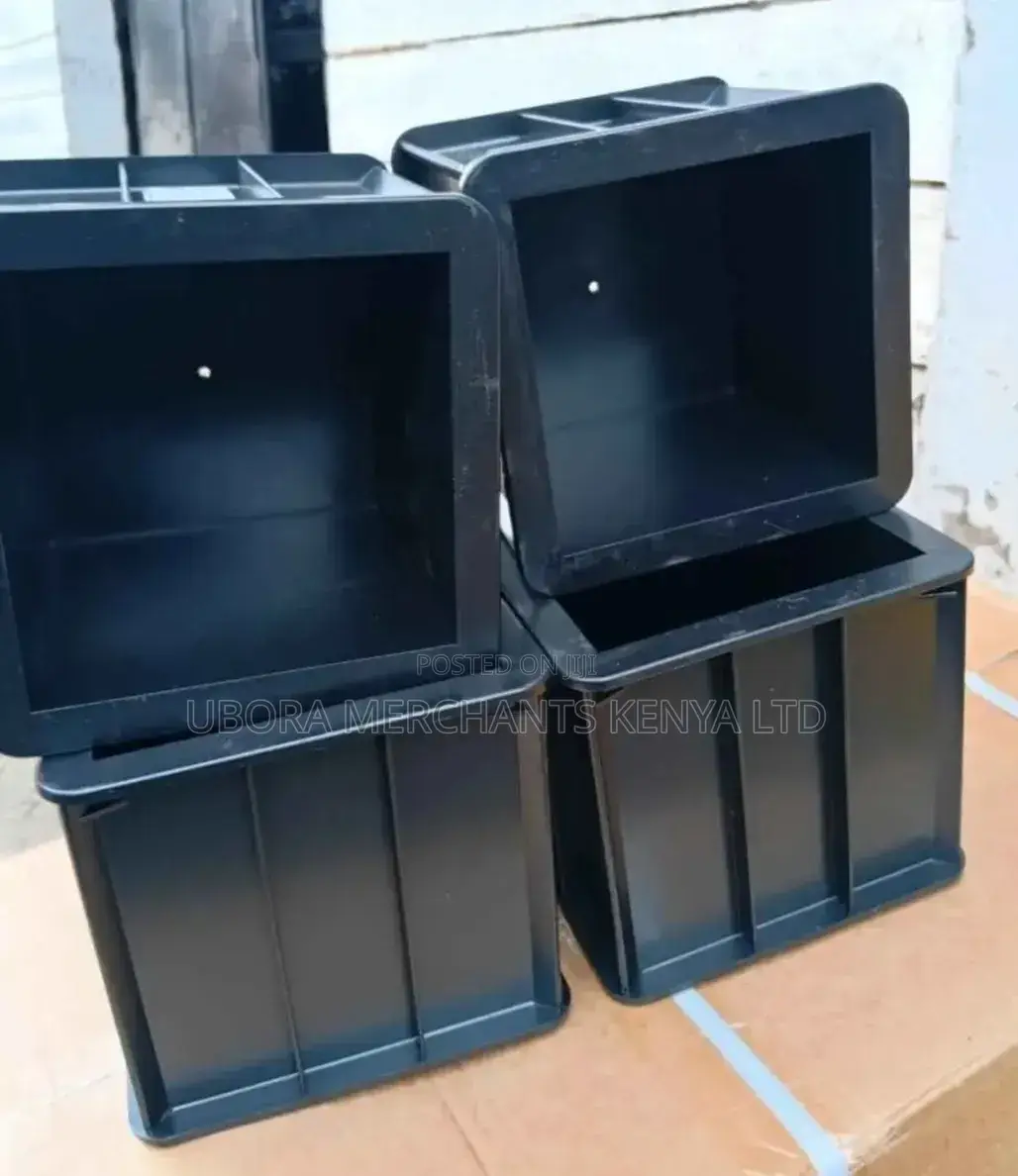15cmx15cmx15cm Plastic Cube Moulds