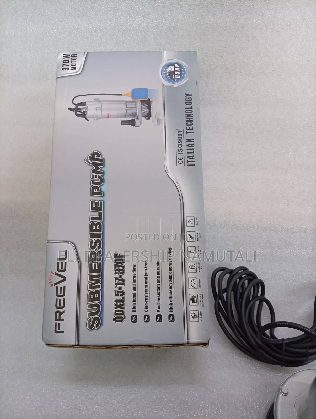 Freevel High Performance 370w Submersible Water Pump – 17m Lift