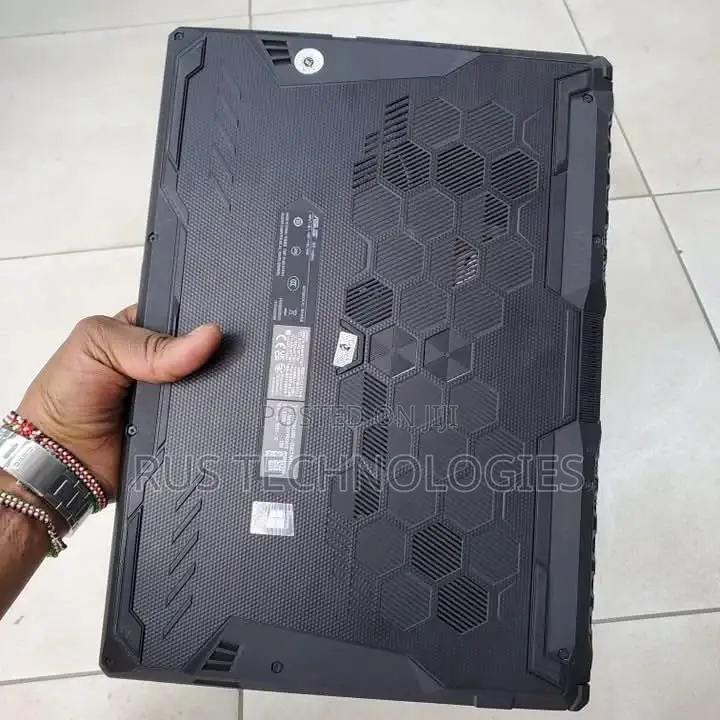 Laptop Asus TUF Gaming A15 16GB AMD Ryzen 7 SSD 512GB