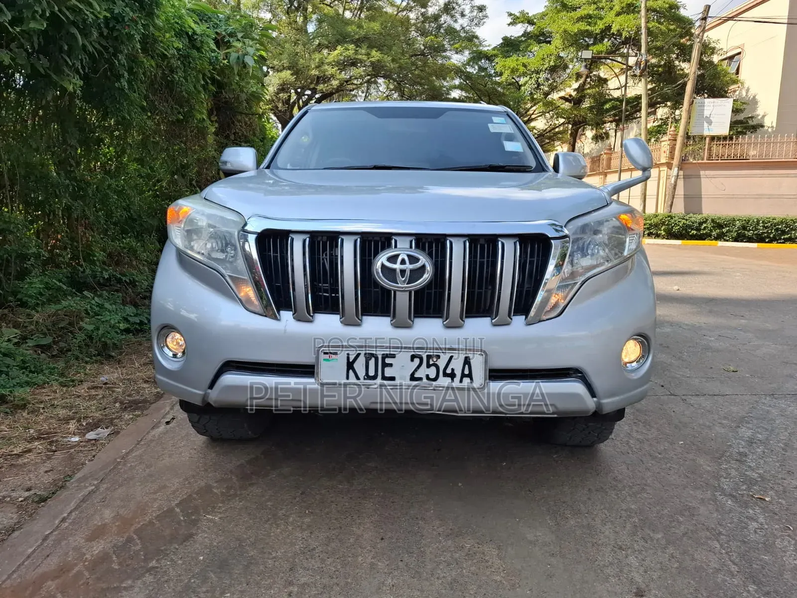 Toyota Land Cruiser Prado 2015 Silver
