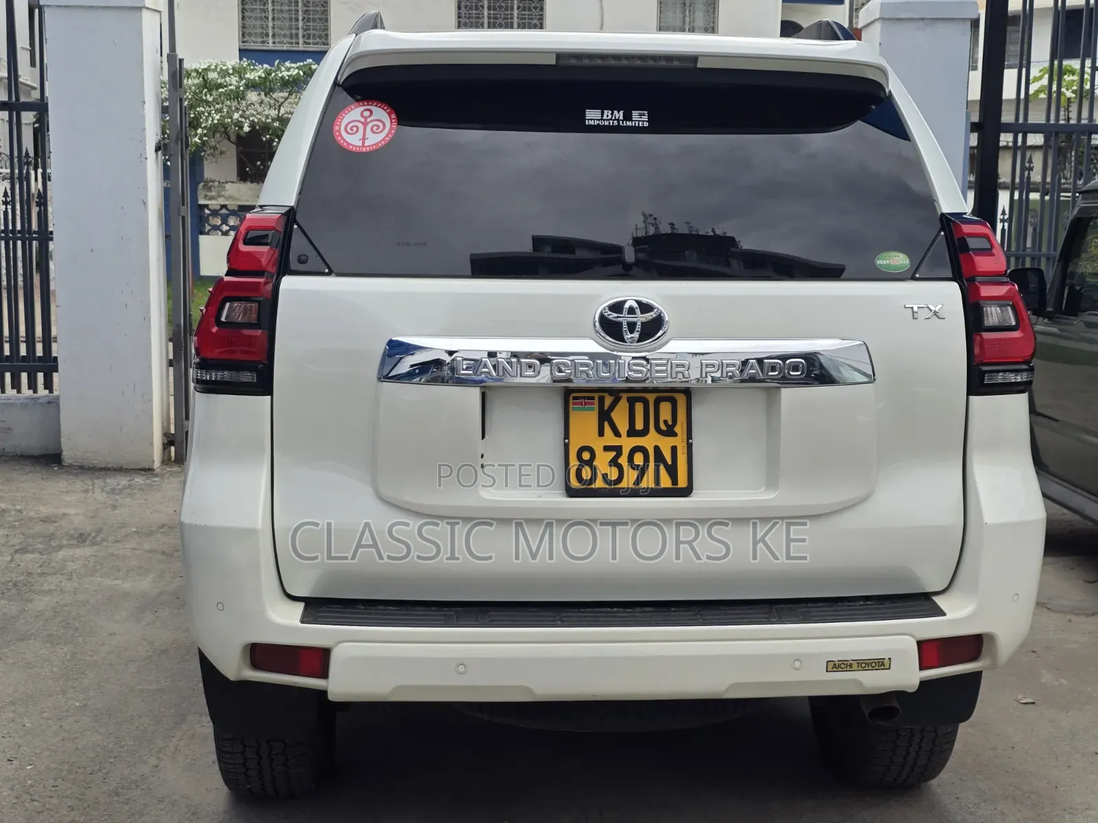Toyota Land Cruiser Prado 2018 White
