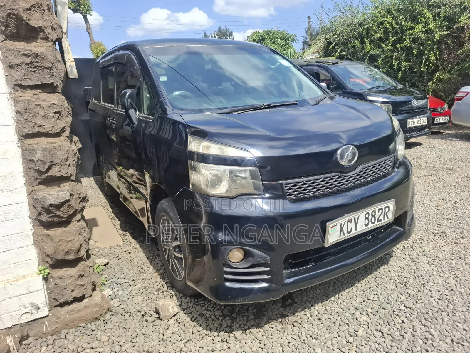 Toyota Voxy 2013 Matt Black