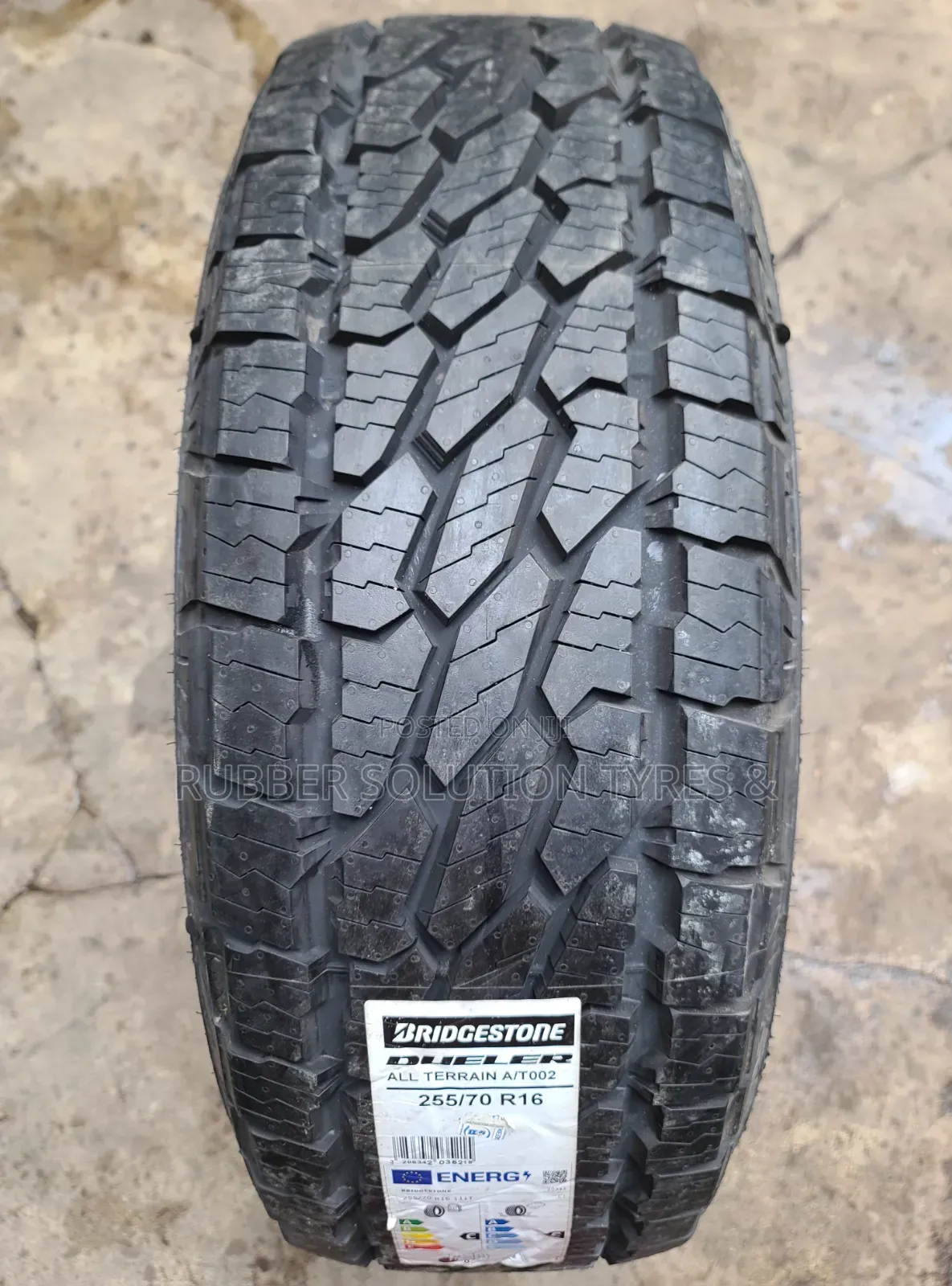 255 /70 R16 Bridgestone Tyres Dueler a/T-002 All-Terrain