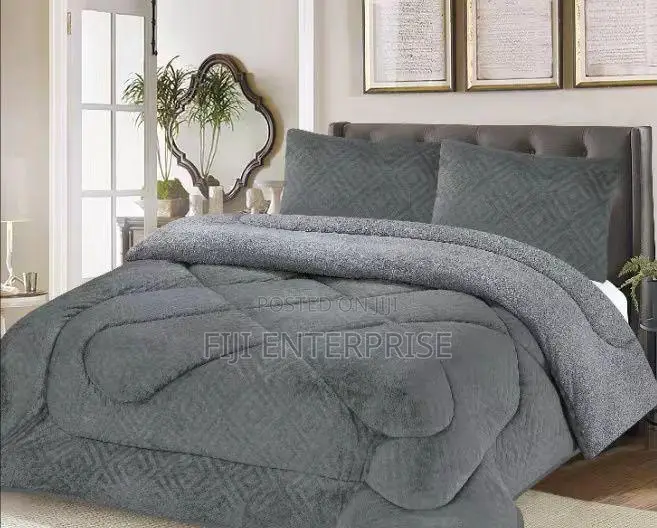 Plain Single Woolen Duvet