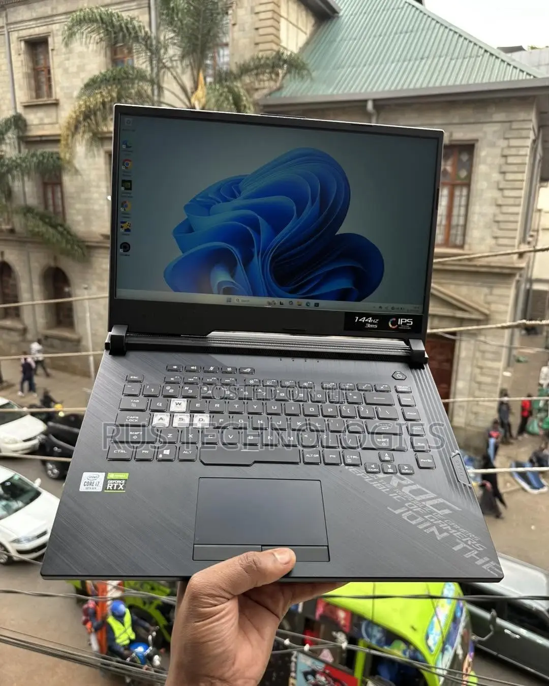 Laptop Asus ROG Strix G15 G512 16GB Intel Core i7 SSD 512GB