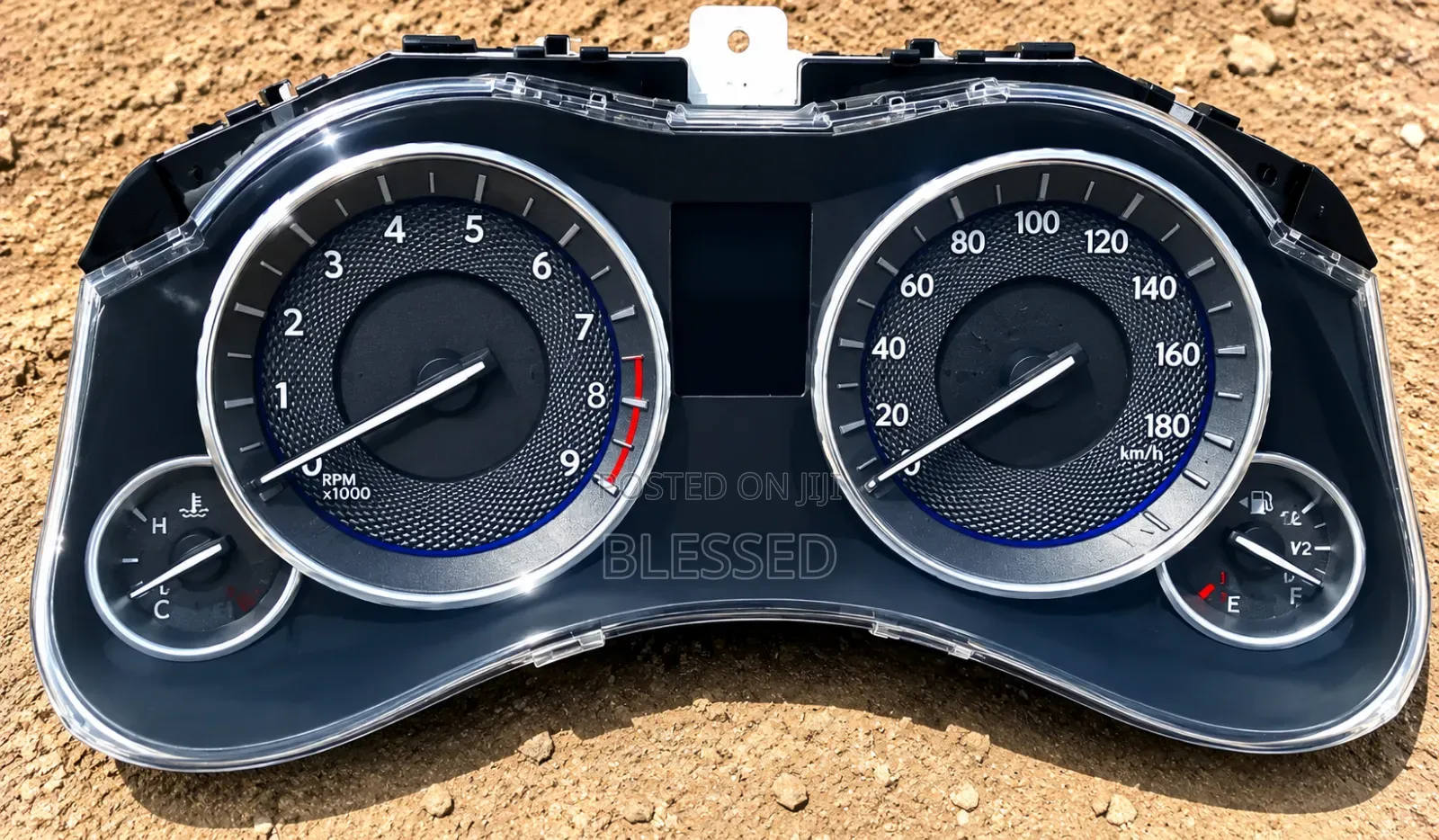 Nissan Fuga Clock