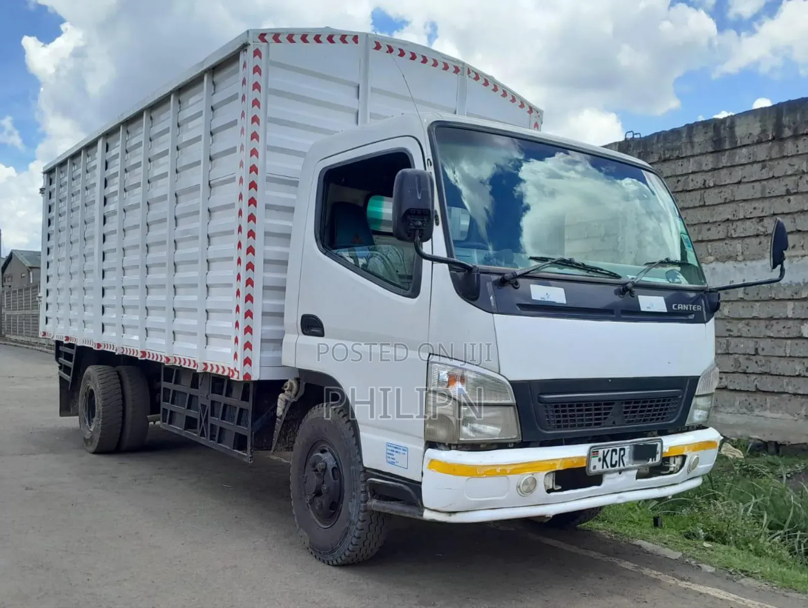 Mitsubishi Canter