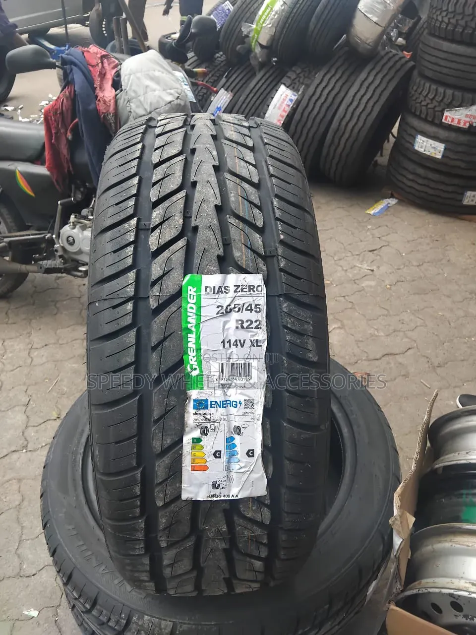 285/45r22 Greenlander a/T