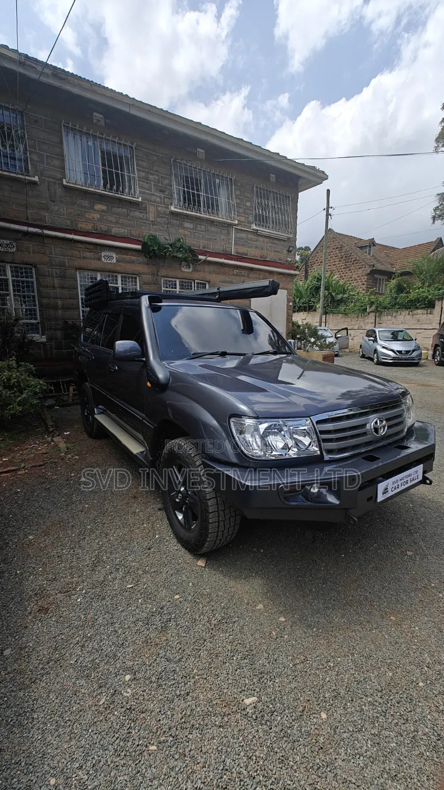 Toyota Land Cruiser 2005 Gray