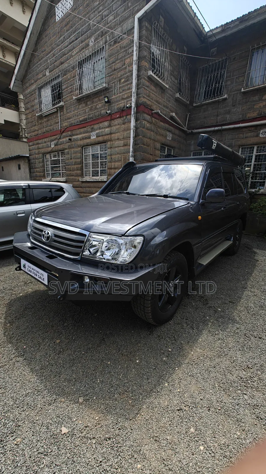 Toyota Land Cruiser 2005 Gray