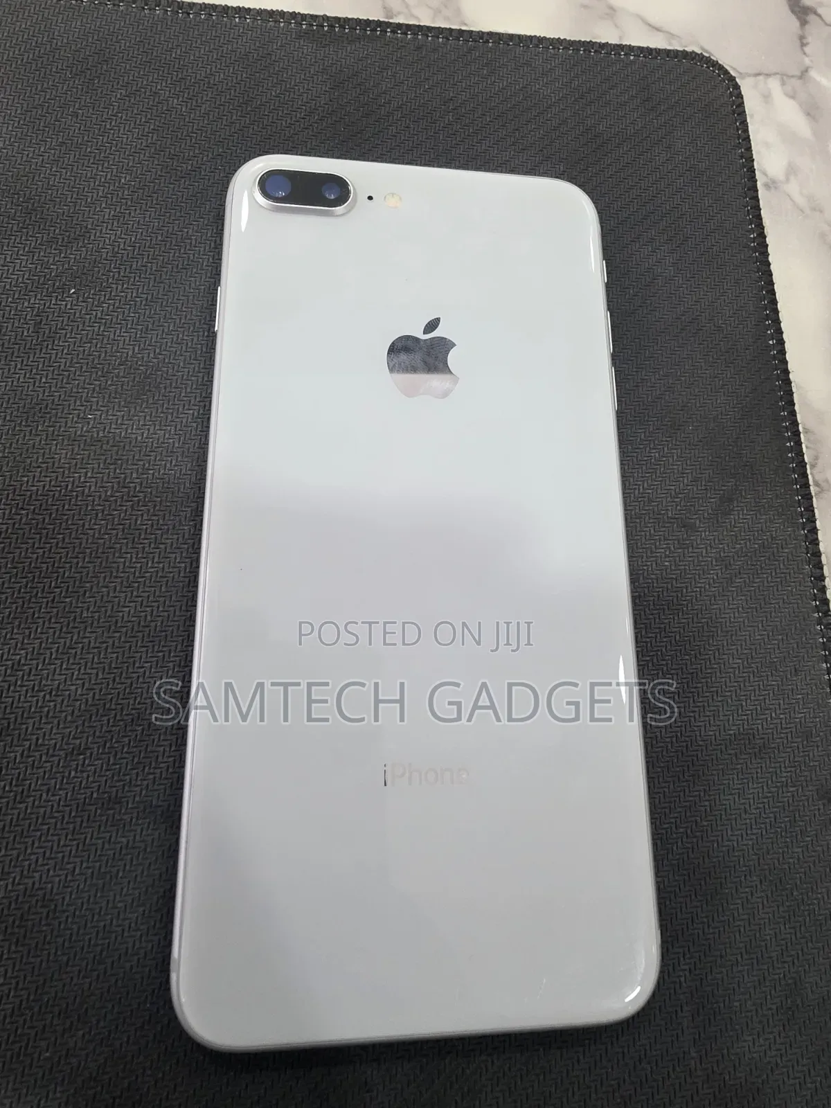 Apple iPhone 8 Plus 64 GB White