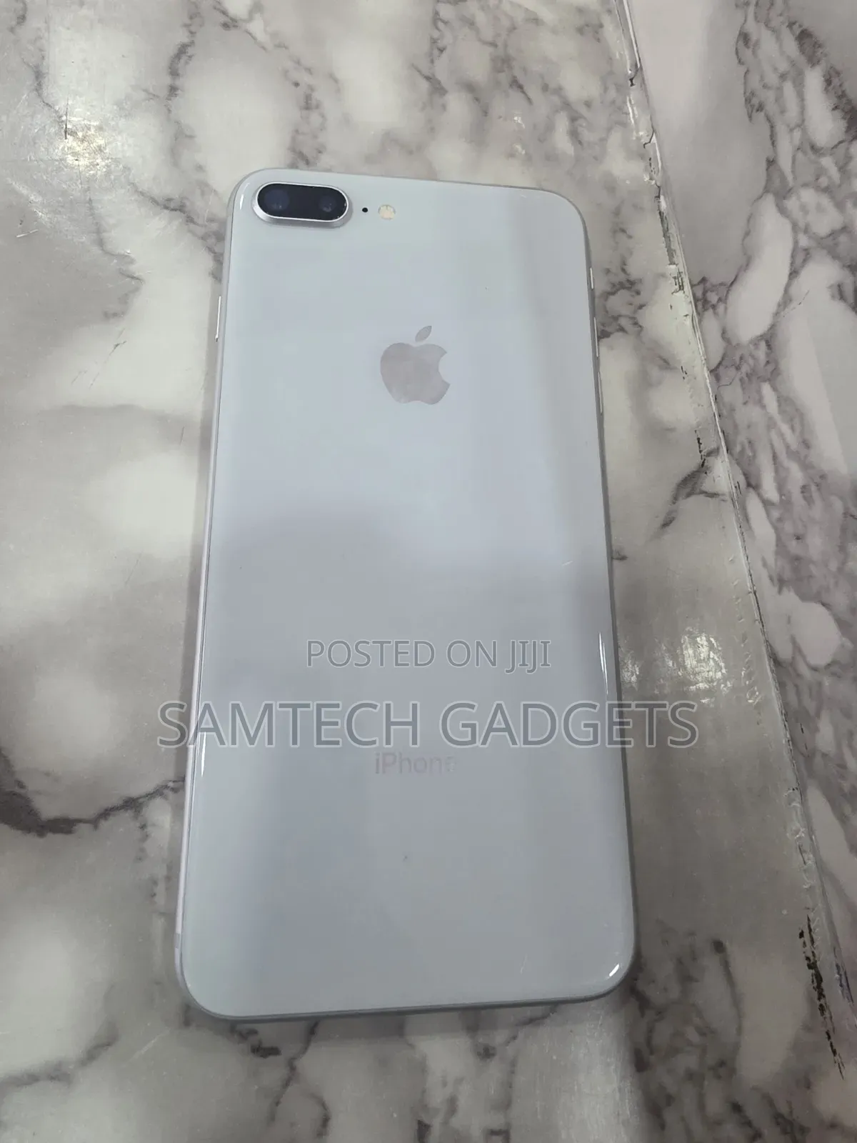 Apple iPhone 8 Plus 64 GB White