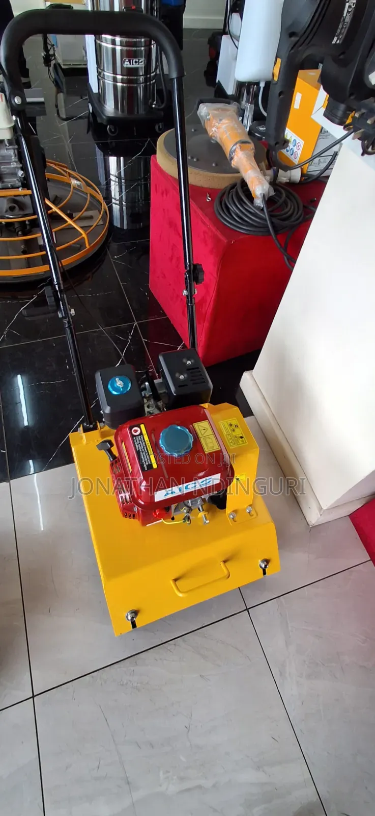Aico Plate Compactor – Heavy Duty Ground Compaction Machine
