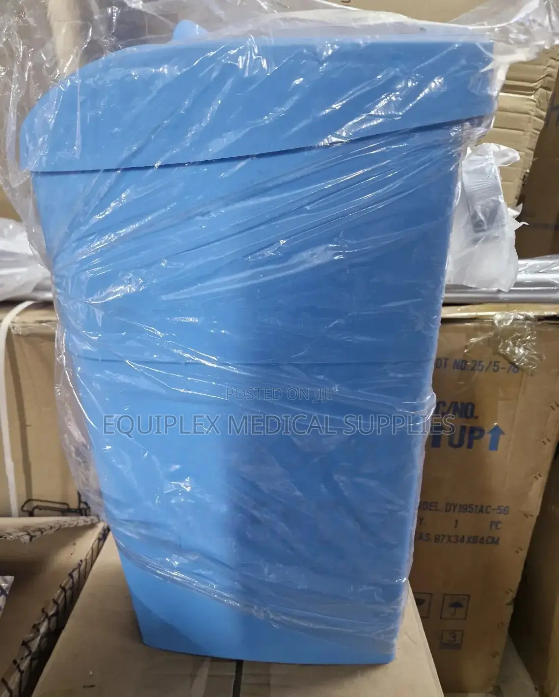 Blue Sanitary Bins (18l) – Hygienic Durable Waste Disposal