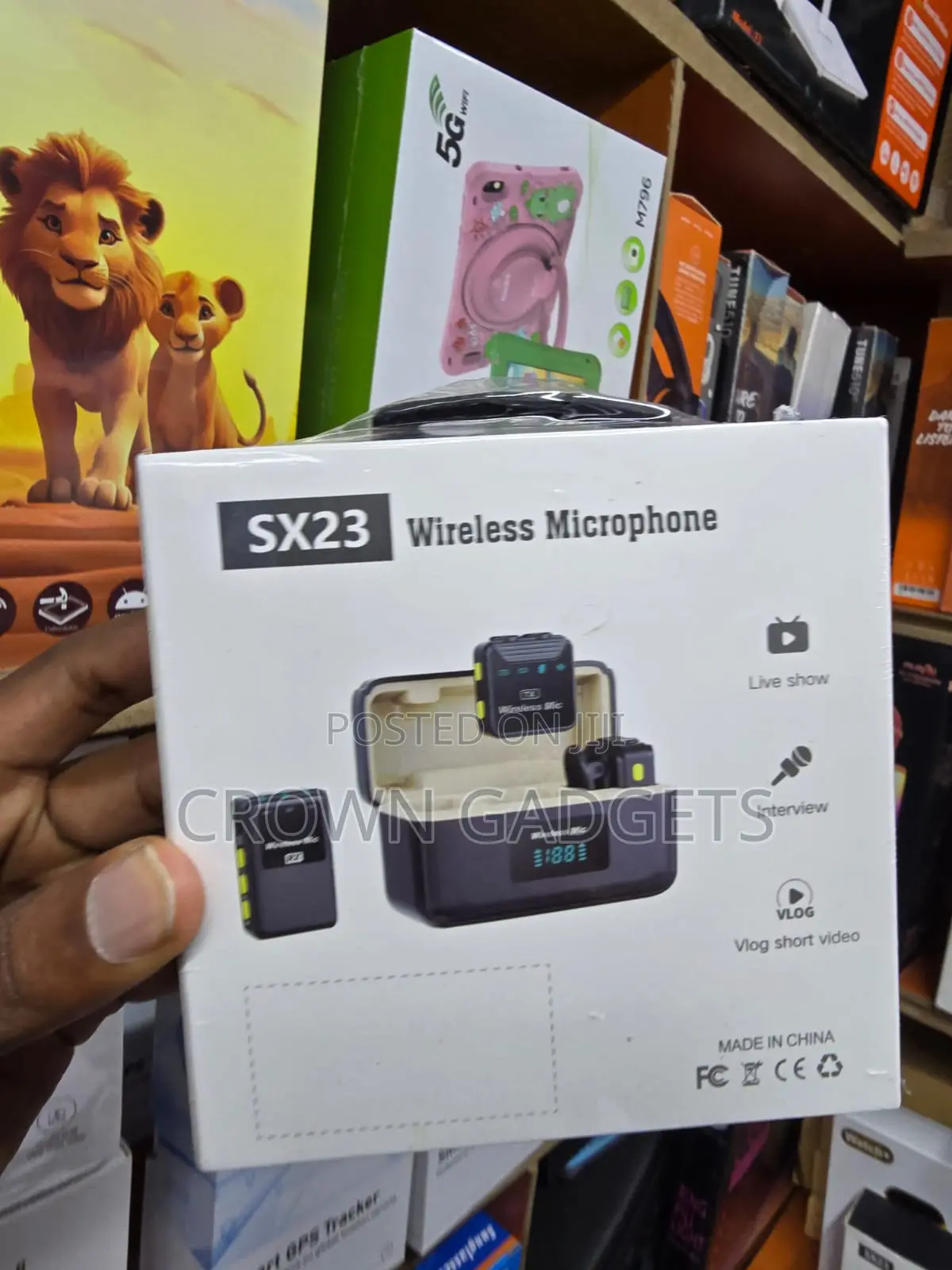 Sx23 Dual Wireless Mic With Charging Case For iPhone Android