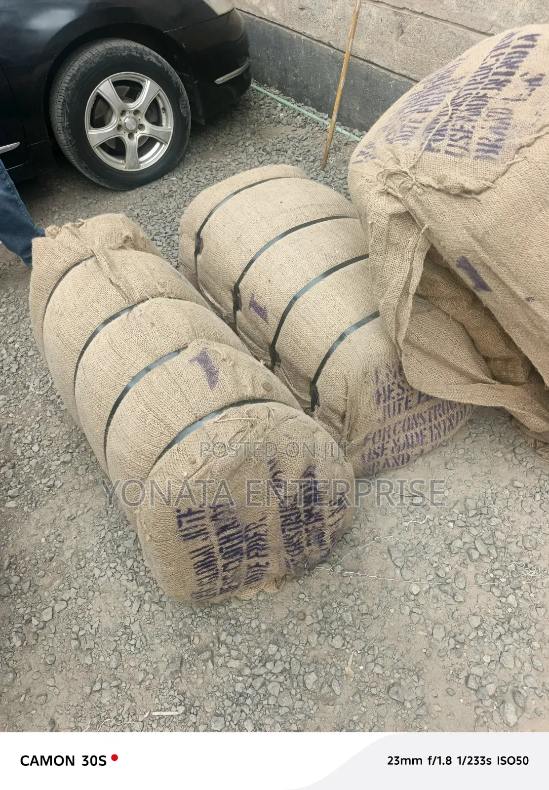 Hessian Cloth (Per Mtr)