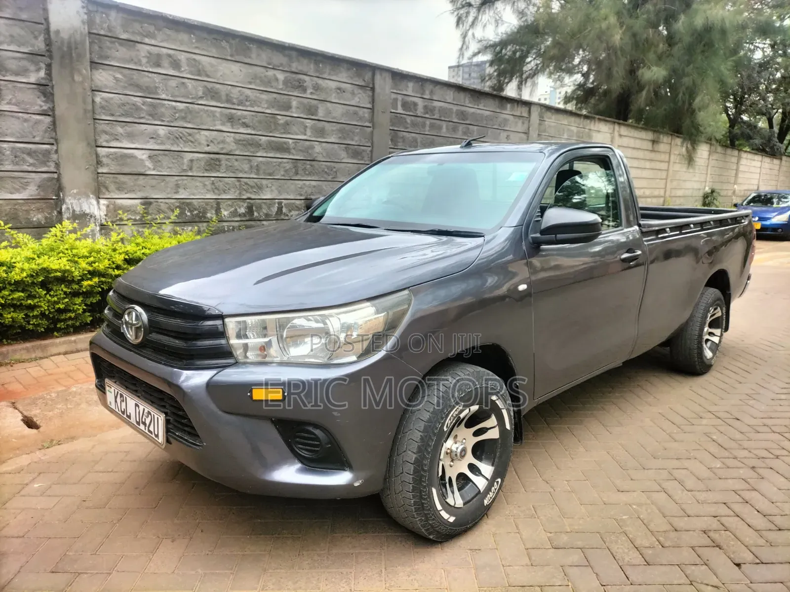 Toyota Hilux 2017 Matt Black