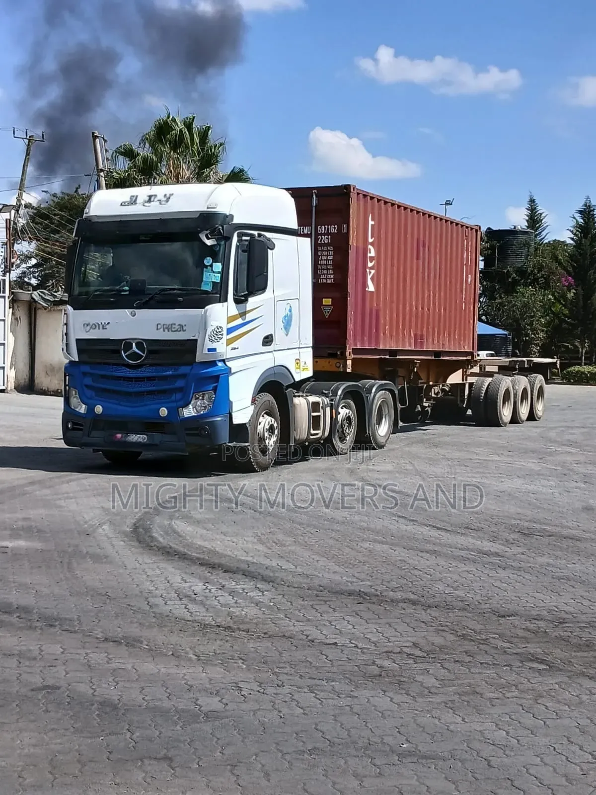 Hiab Services Accessible ~ Loading Unloading Heavy Cargo