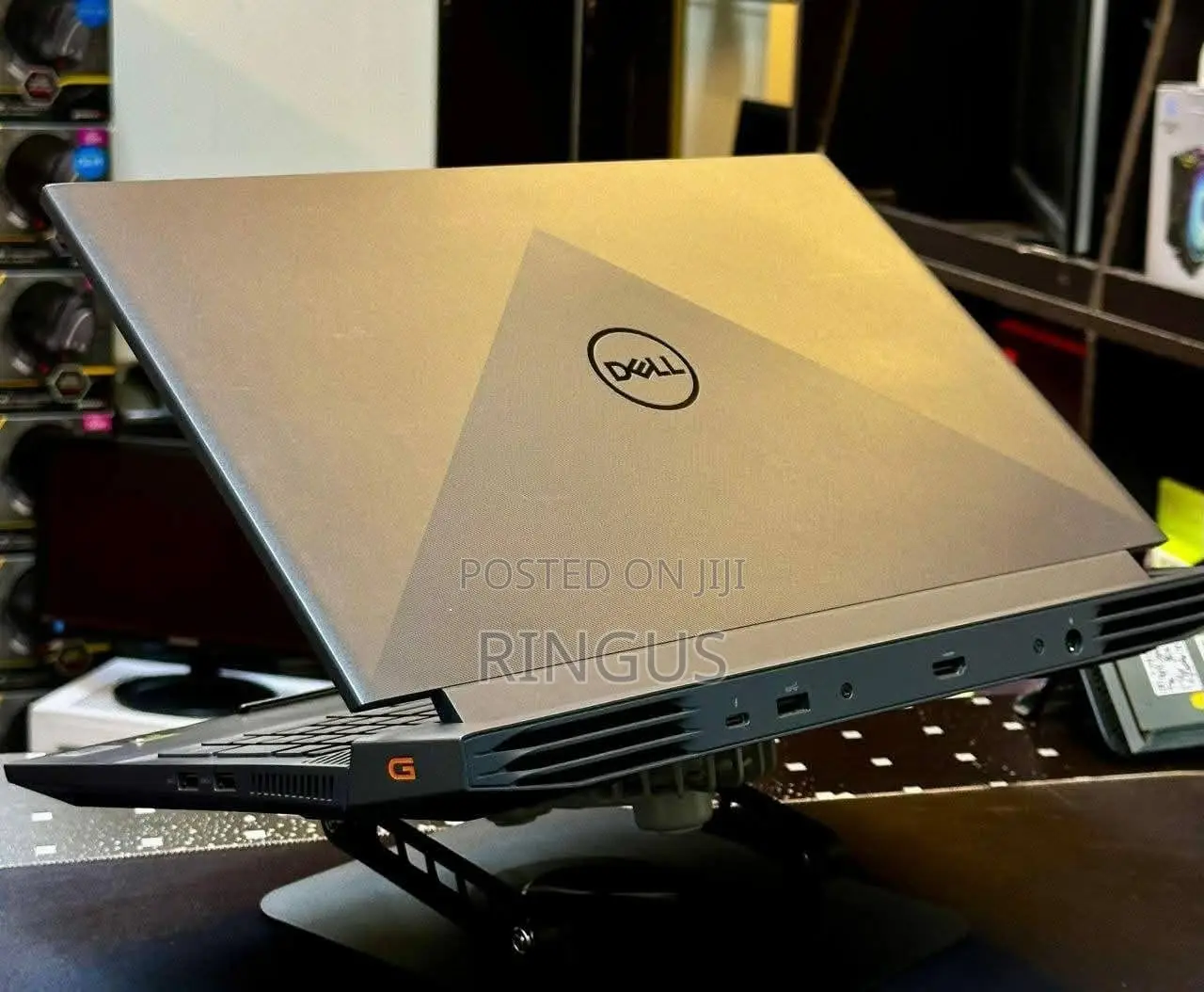 New Laptop Dell G15 5530 16GB Intel Core i7 SSD 512GB