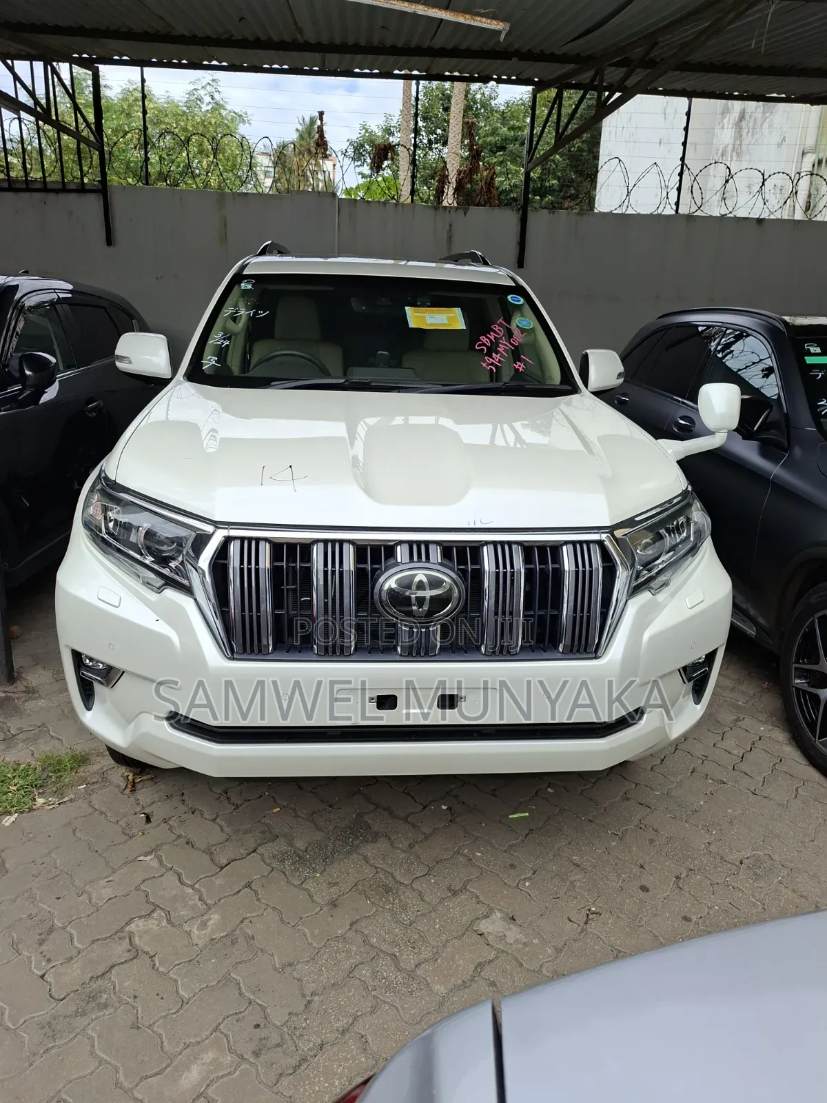 Toyota Land Cruiser Prado 2019 White