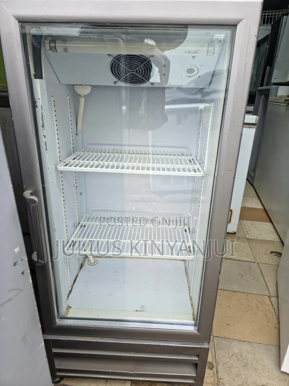 Small Display Fridge/Chiller