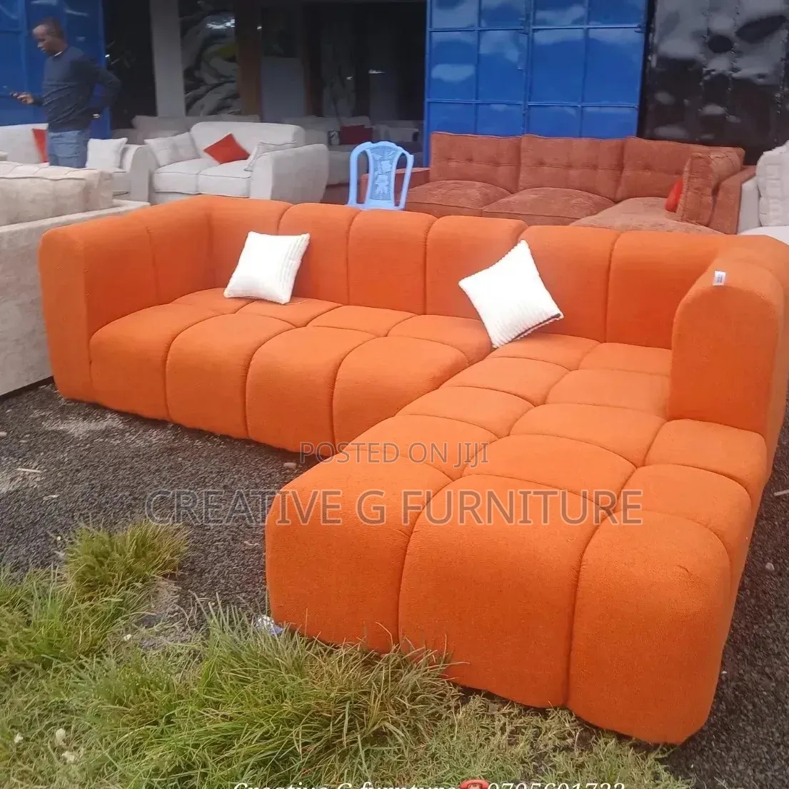 Bunt Orange Bubble L Shape 6 Seatee