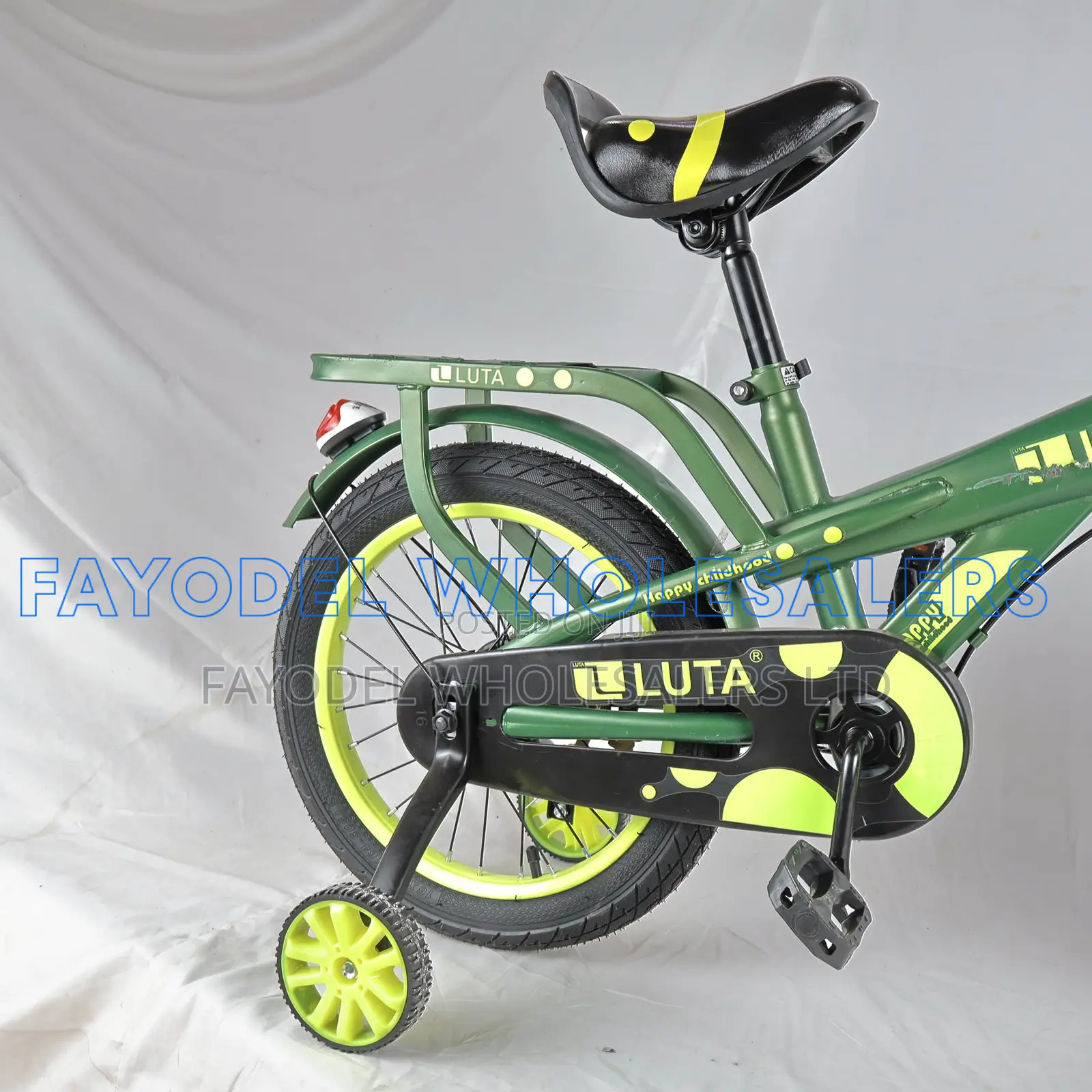 Green Luta Kids Bike With Training Wheels