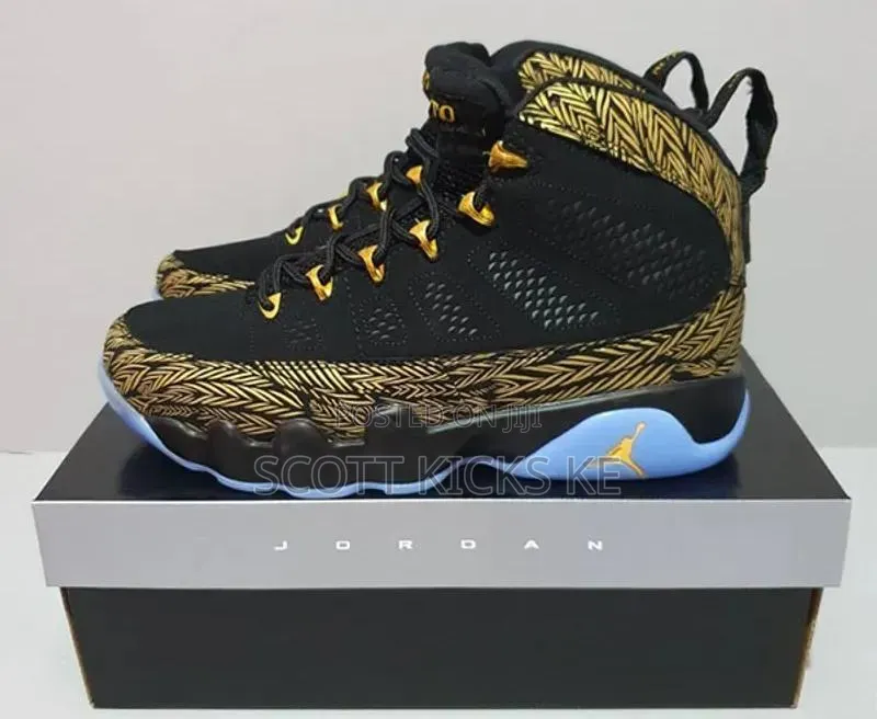 Air Jordan 9 'Pollito' Sneakers