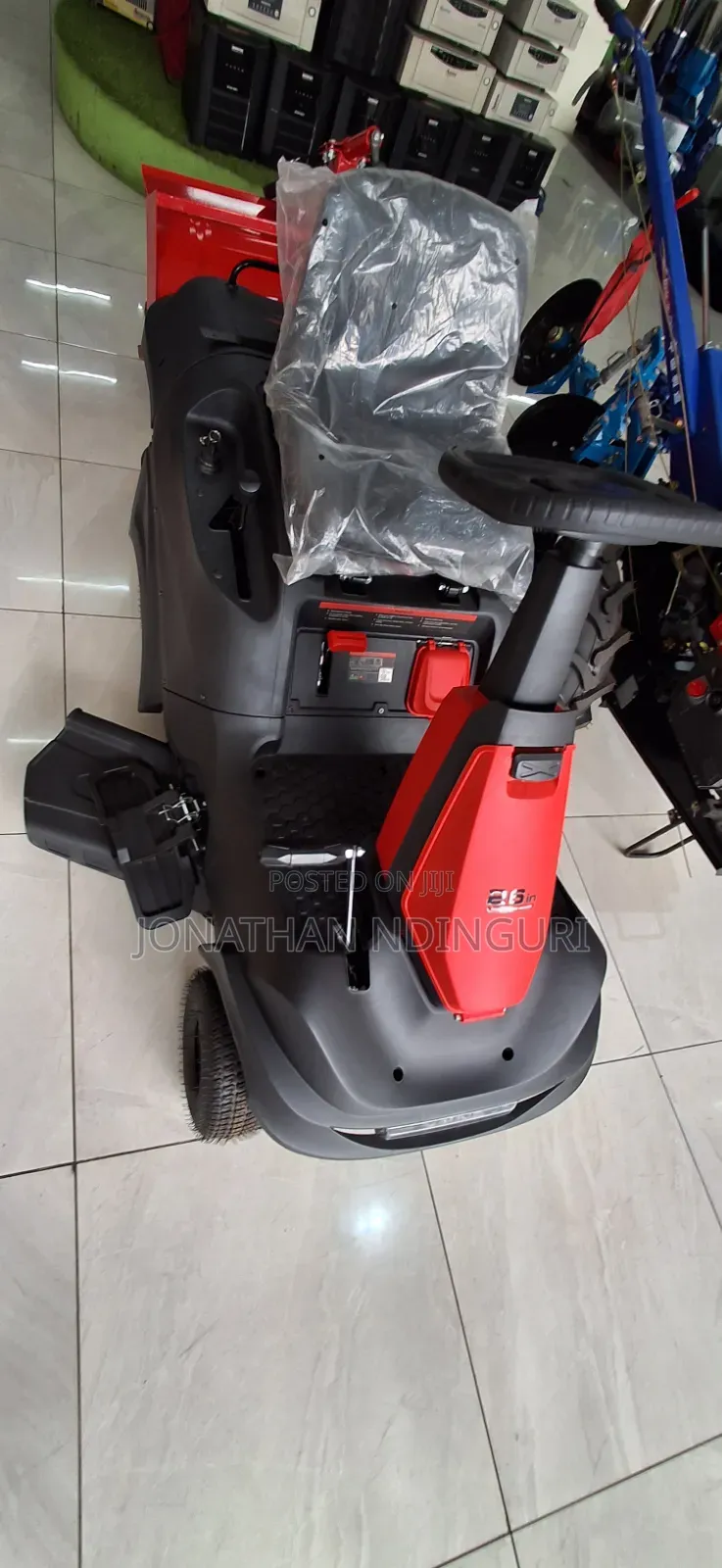 Ride-on Lawn Mower – Commercial Turf Cutting Machine