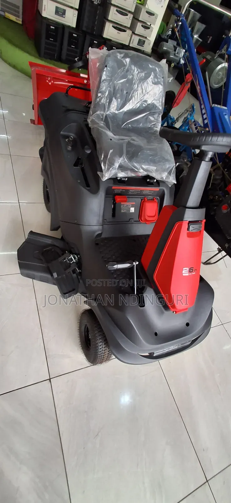 Ride-on Lawn Mower – Professional Landscape Maintenance Machine